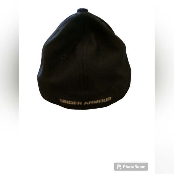 Under Armour cap.  Youth small.  Black. - Picture 4 of 5